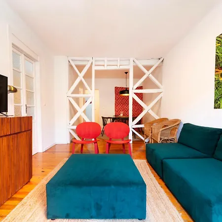 Alfama - Se Cathedral | Cheese & Wine *