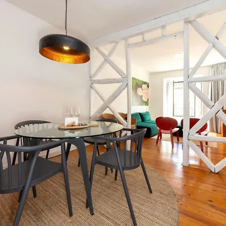 Alfama - Se Cathedral | Cheese & Wine Apartment *