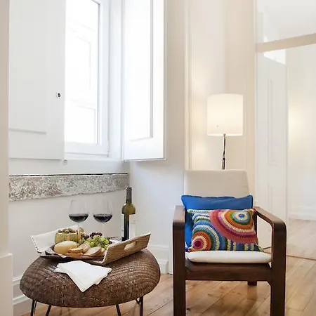 Alfama - Se Cathedral | Cheese & Wine Apartment *