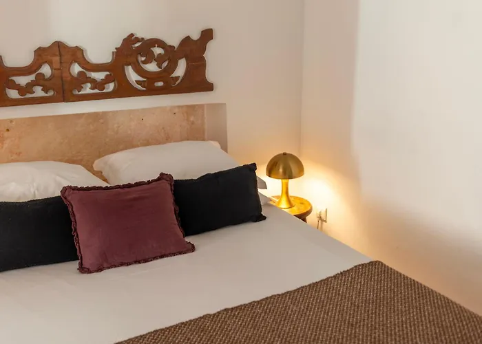 Alfama - Sé Cathedral | Cheese&wine Lisboa