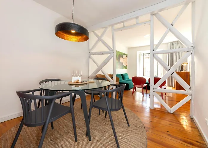 Alfama - Sé Cathedral | Cheese&wine Apartamento *