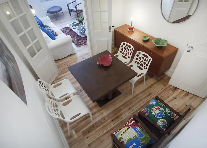 Alfama - Sé Cathedral | Cheese&wine * Lisboa