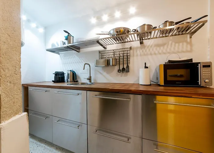 Alfama - Se Cathedral | Cheese & Wine Appartement *