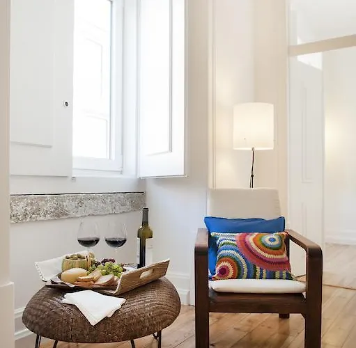 Alfama - Se Cathedral | Cheese & Wine Appartement *